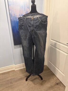 42x32 Classic Mens Blue Denim Jeans